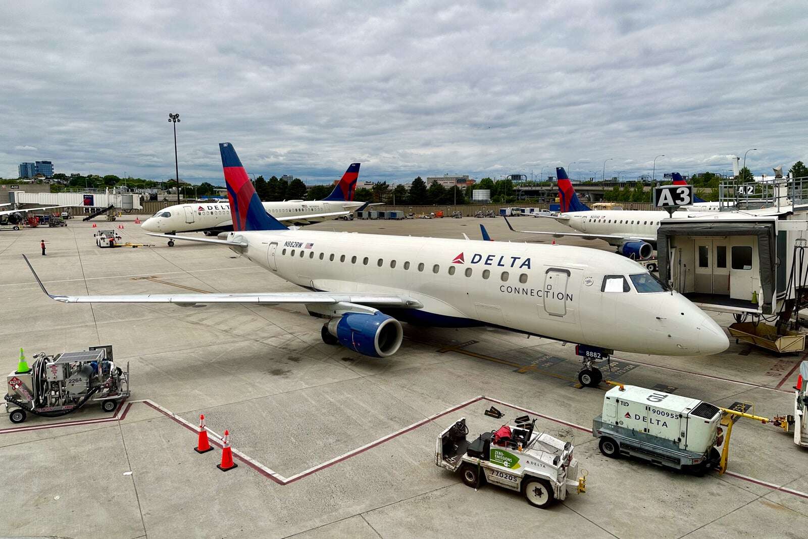 How to get value from 5,000 or fewer Delta SkyMiles