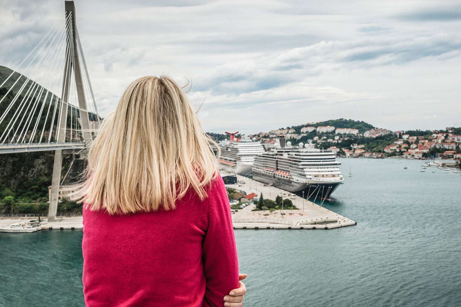 Would a cruise line ban you permanently for complaining? You better believe it