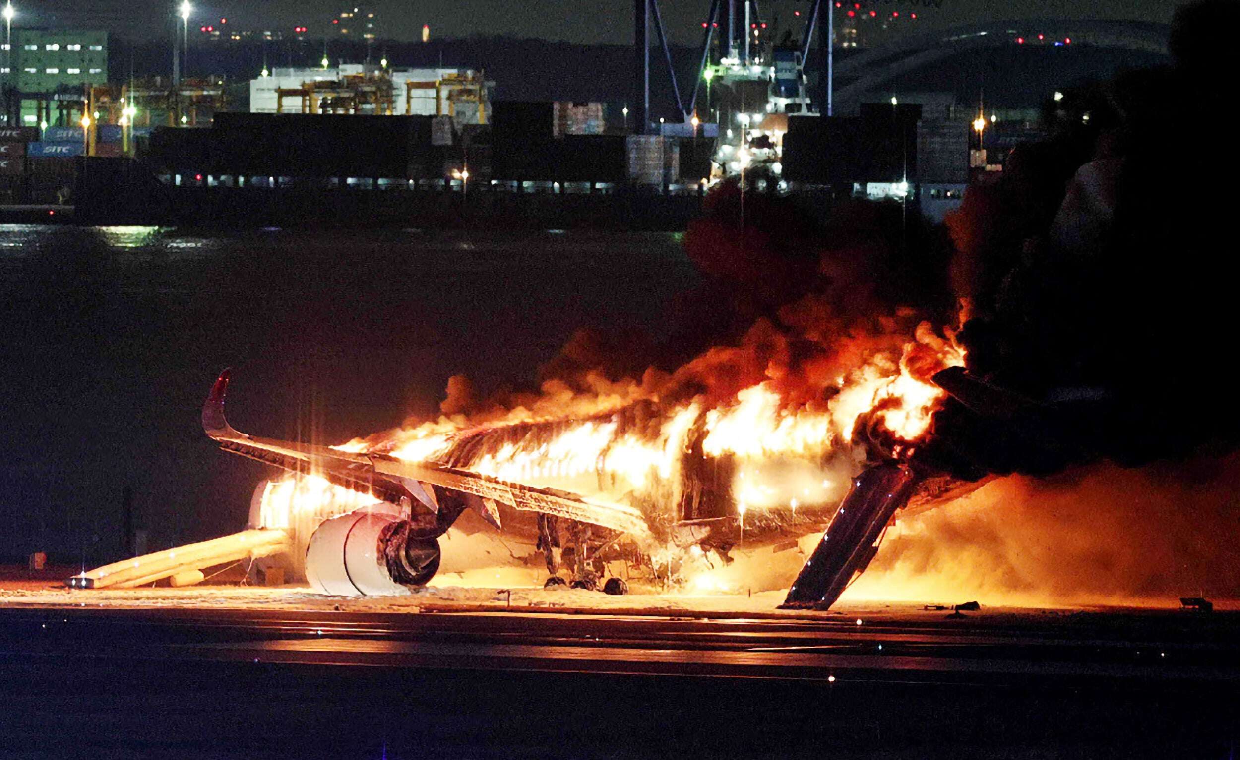 Tokyo’s Haneda Airport resumes flights after fiery Japan Airlines crash