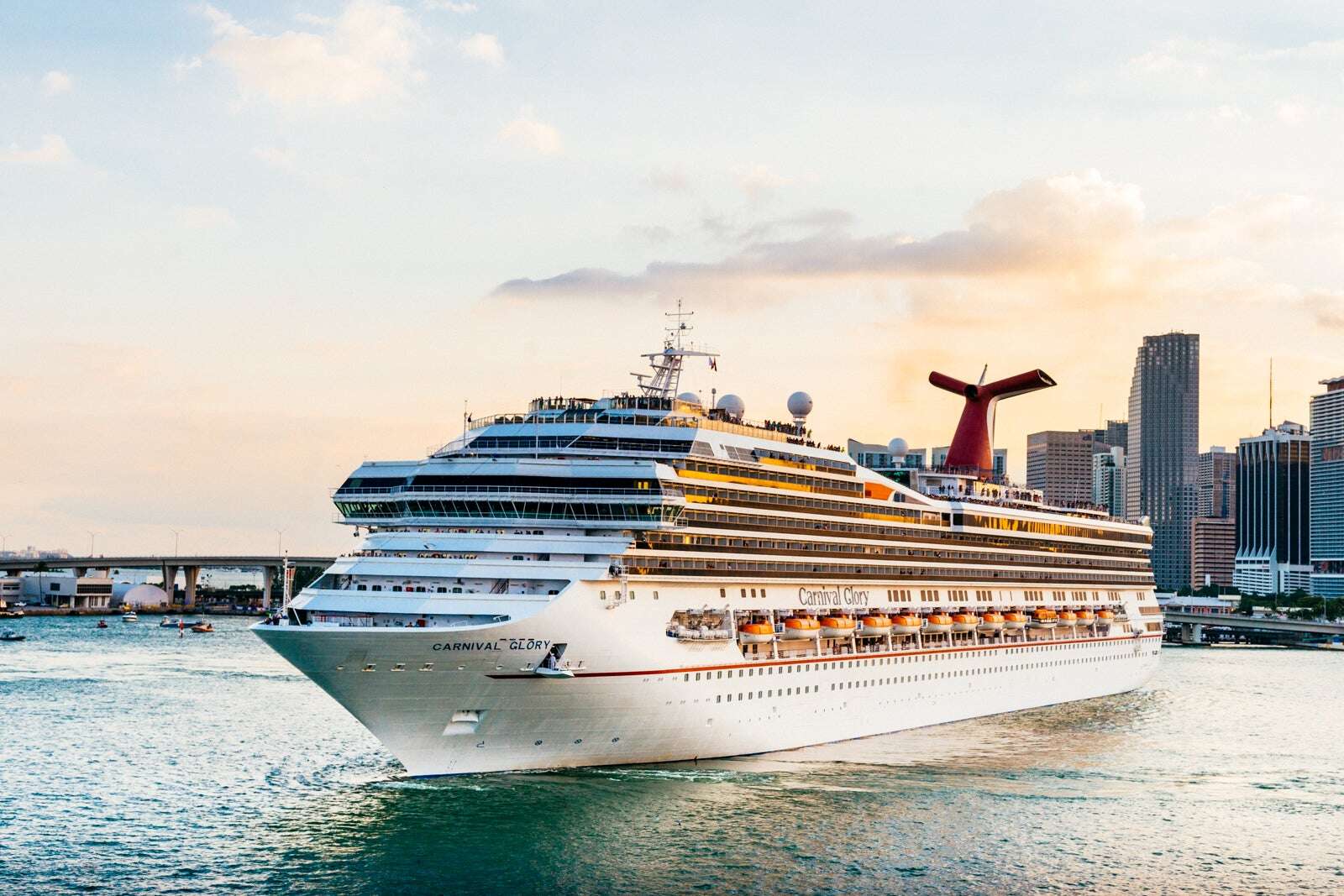 The 5 best destinations you can visit on a Carnival Cruise Line ship