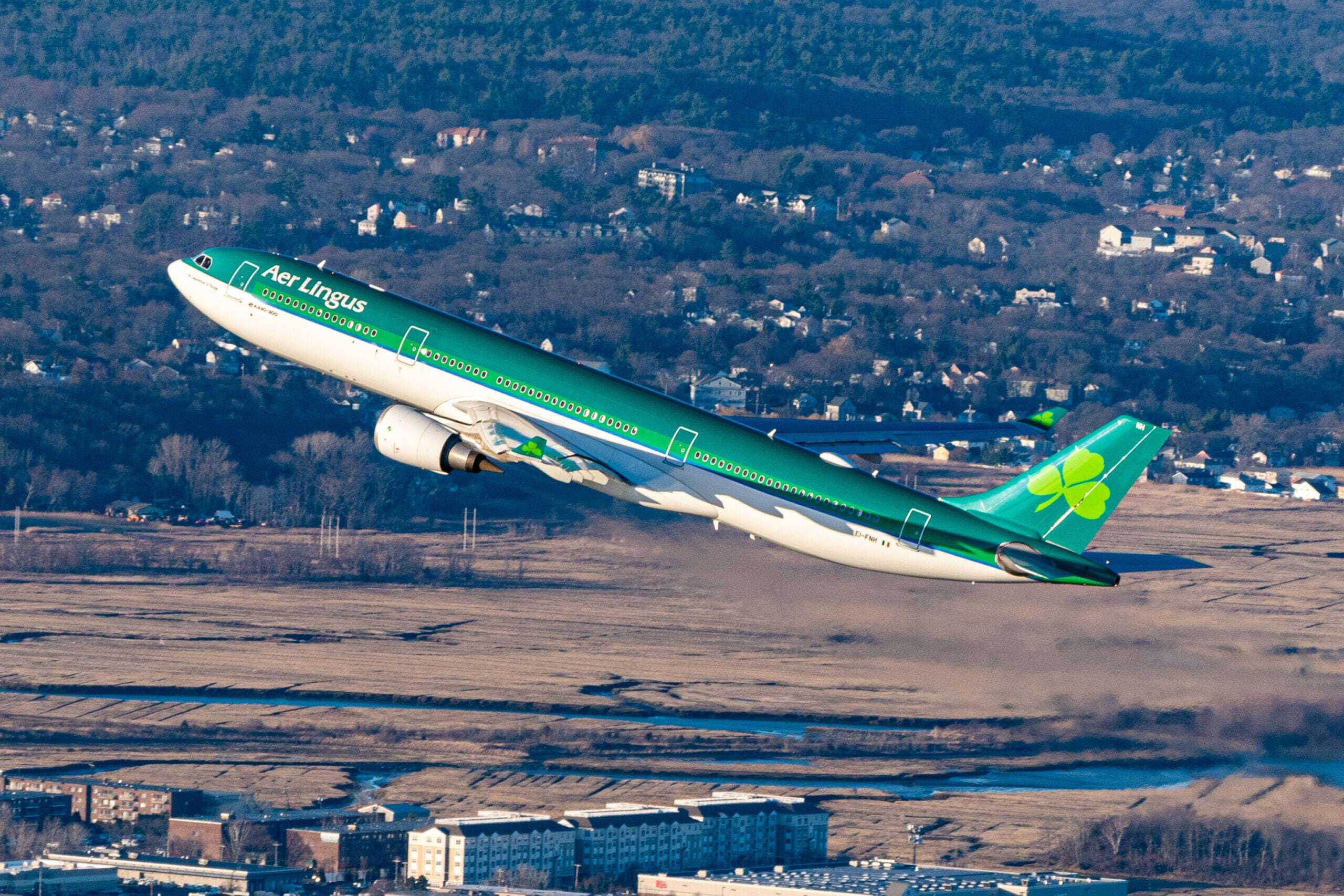 Flash sale: Round-trip fares to Ireland for less than $400