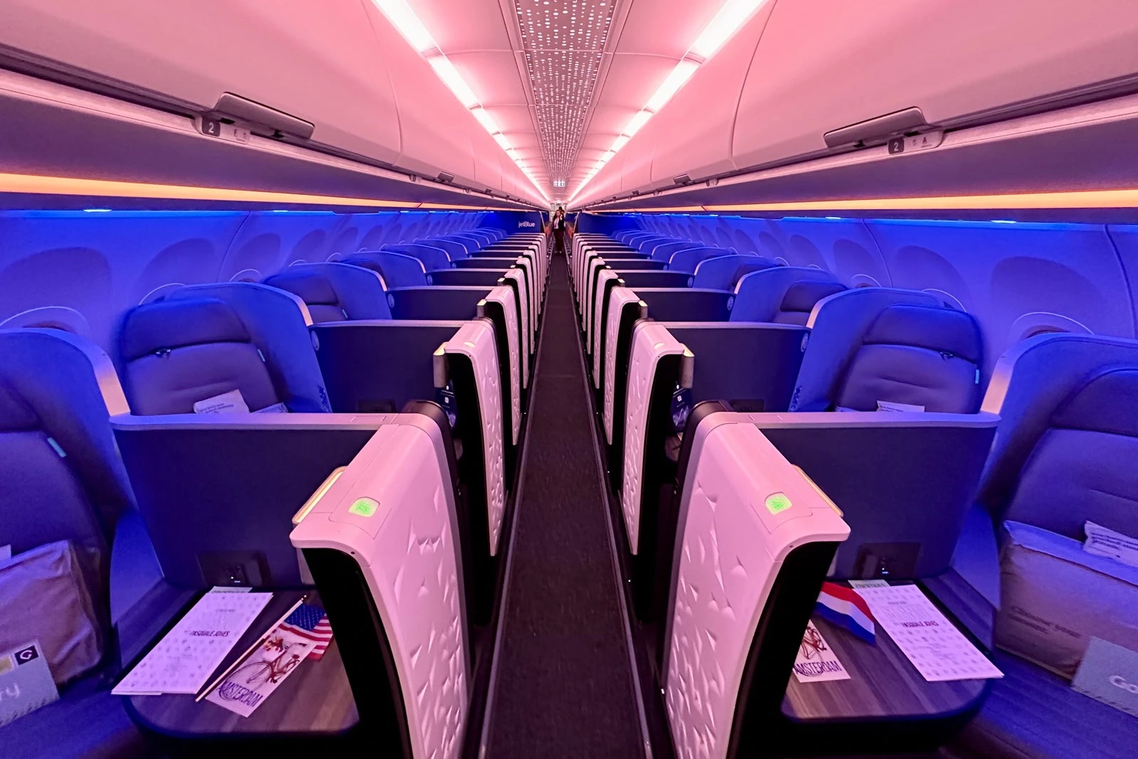 JetBlue debuts new Mint amenity kits, menus in product revamp