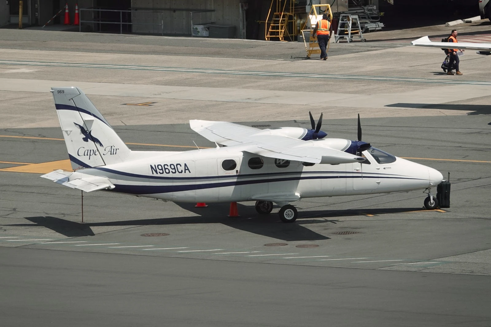 Cape Air backfills JetBlue’s dropped Boston-Long Island route in 5-route expansion