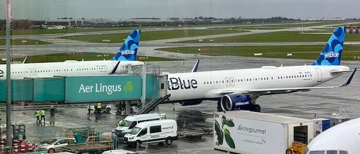 JetBlue ditches hot meals for cold in coach on transatlantic flights