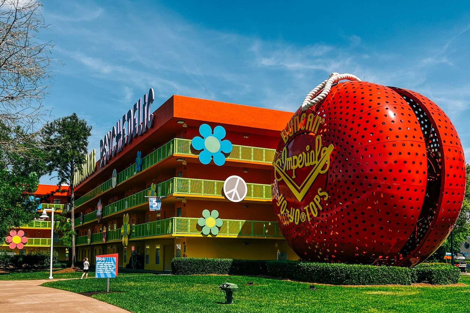 An emphasis on nostalgia and functionality: Why I prefer to stay at Disney’s Pop Century Resort