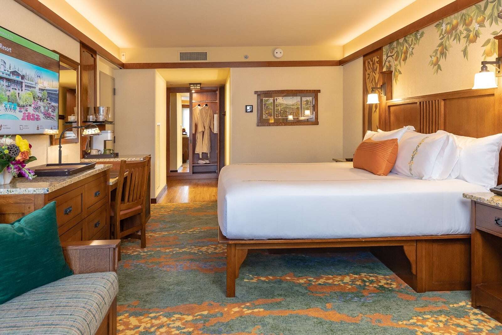 Disneyland hotels adding concierge lounges, themed suites, refreshed guest rooms and more