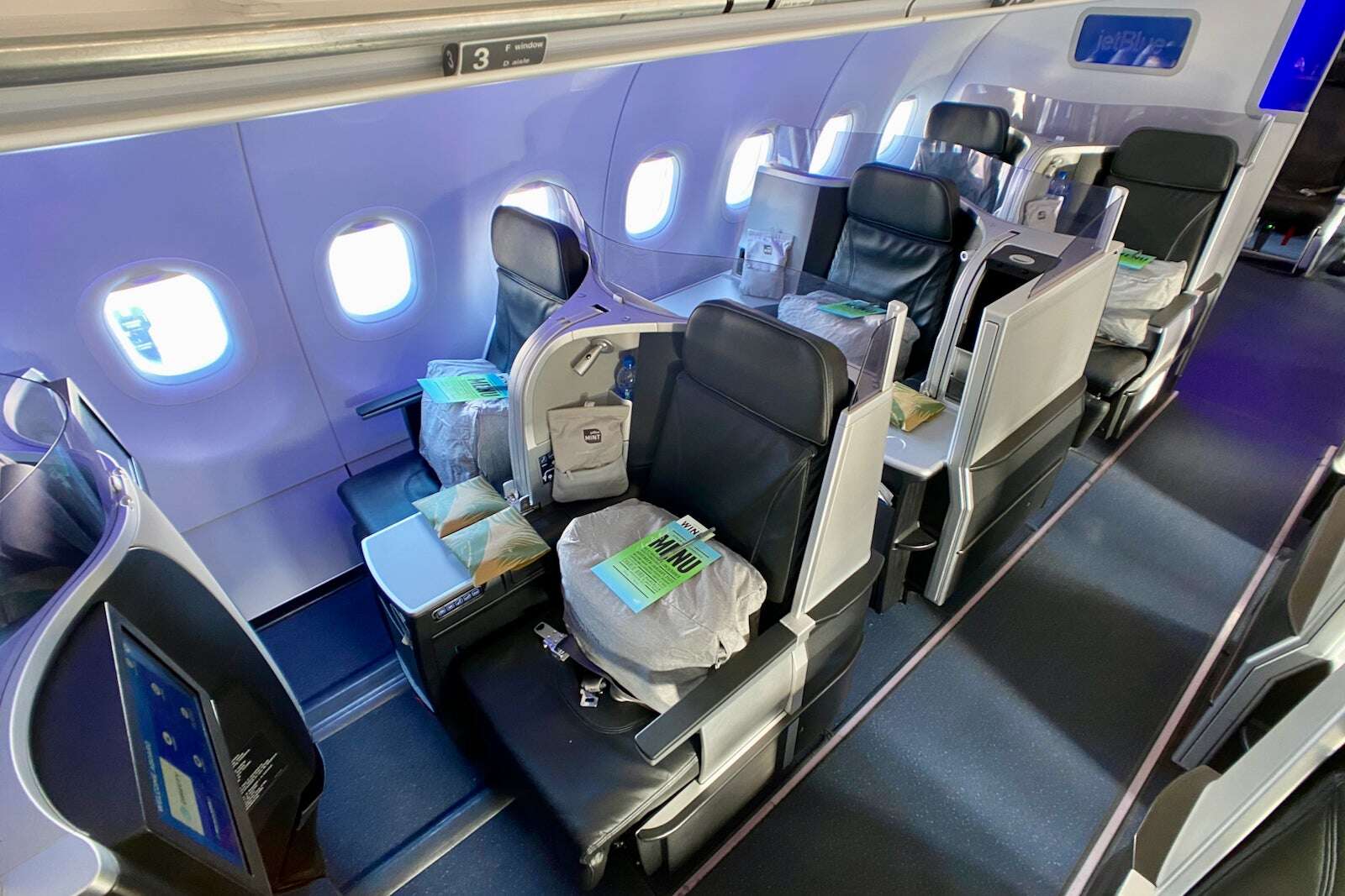 You can now see online availability for JetBlue’s Move to Mint upgrade certificates