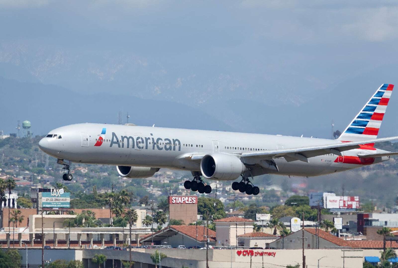 How to change or cancel an American Airlines flight