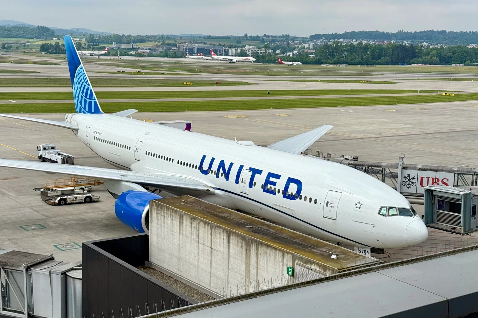 United Airlines helps flyers beat jet lag with Timeshifter app