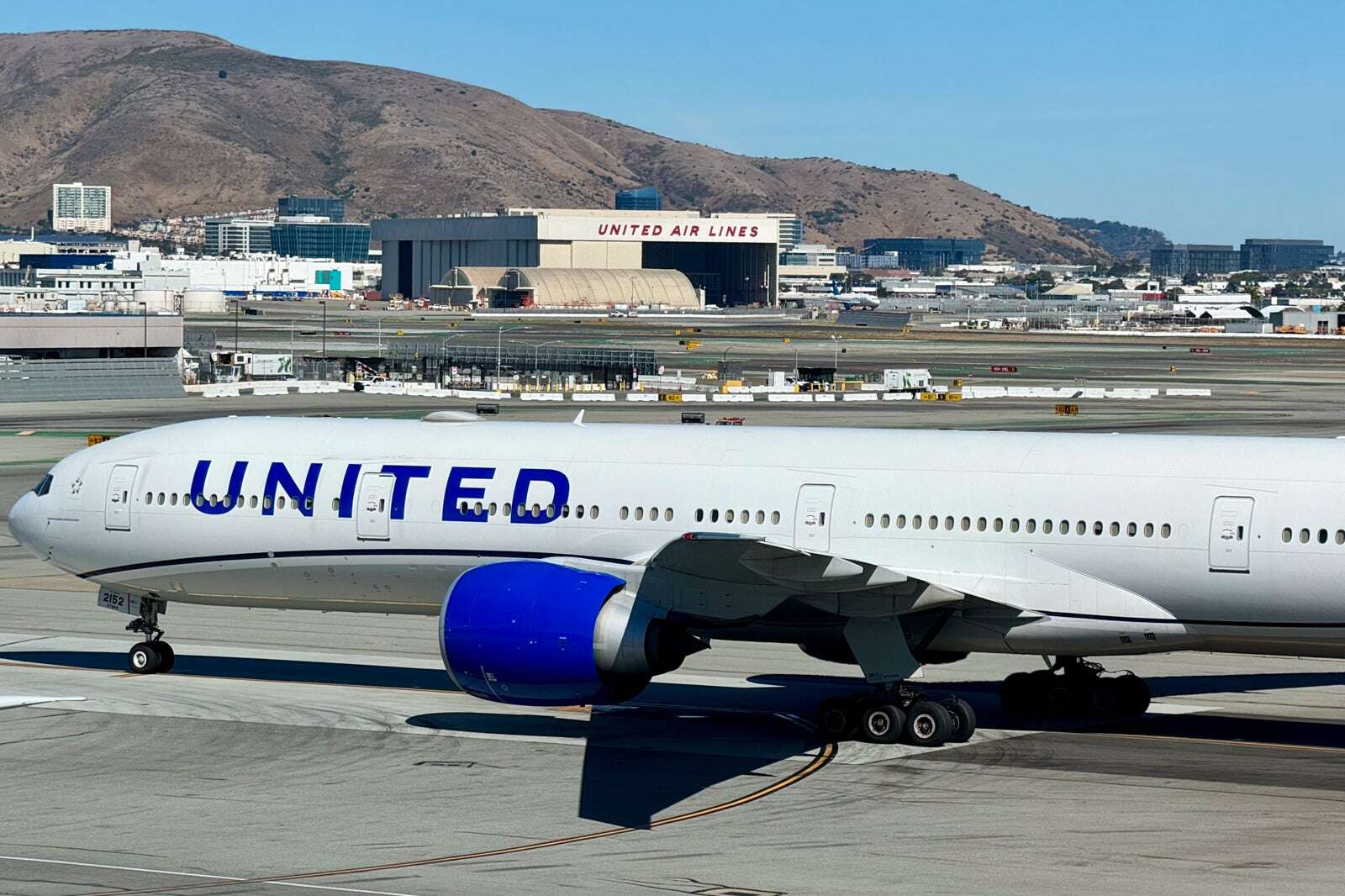 United Airlines adds another new long-haul route for next summer