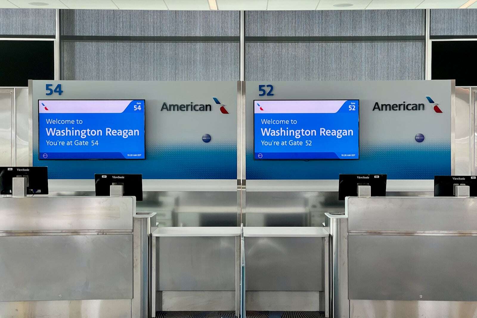 American Airlines tries enforced boarding zones in interesting new test