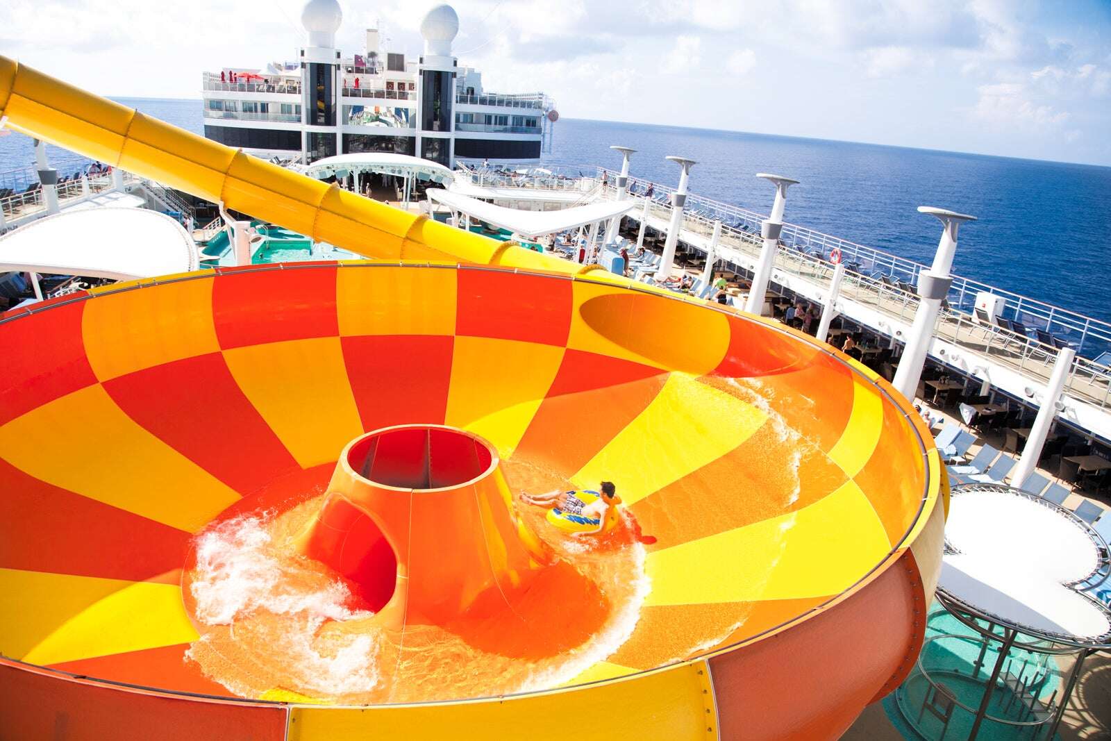 The 6 best cruise lines for young adults