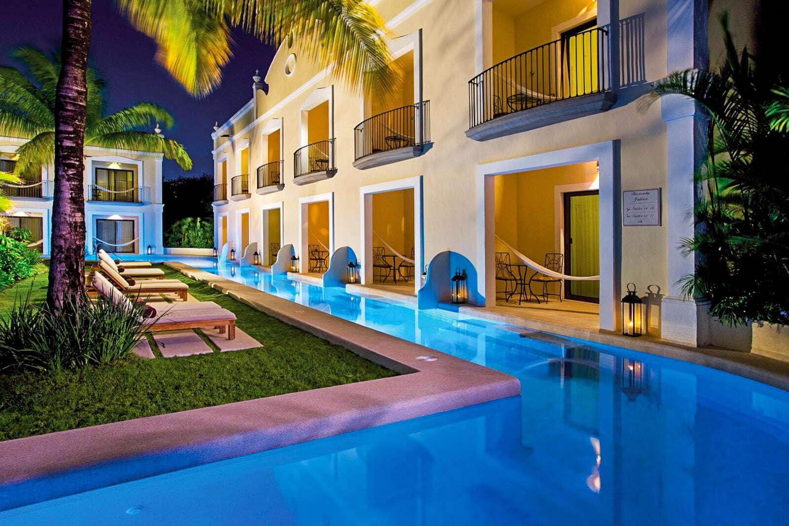 13 best all-inclusive resorts with swim-up rooms