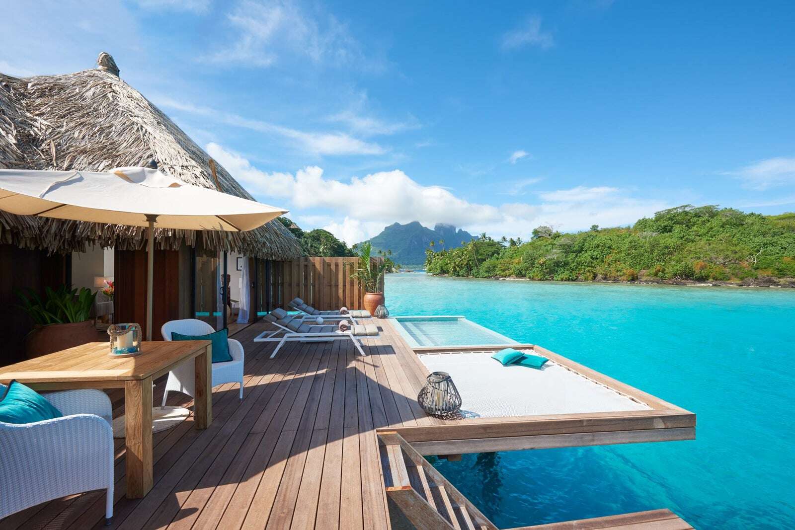 From an overwater villa in the Maldives to a private island: 8 luxury hotels you can book with points