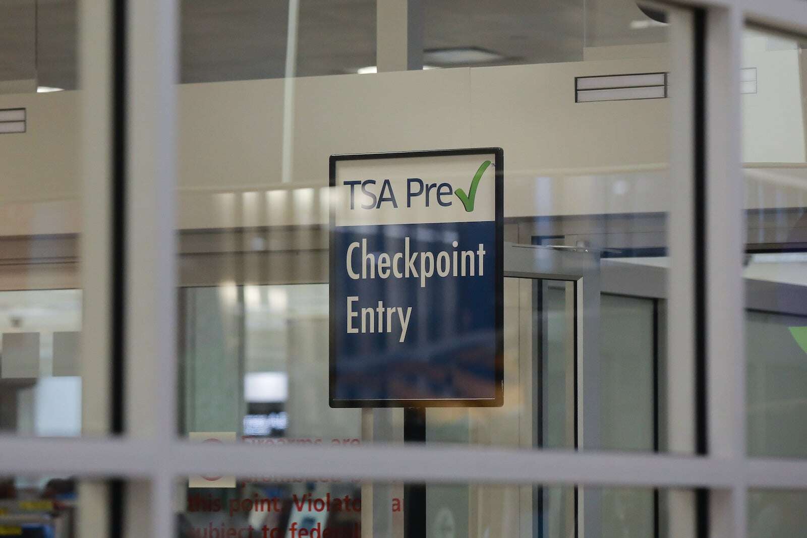 Which airports and airlines use TSA PreCheck?