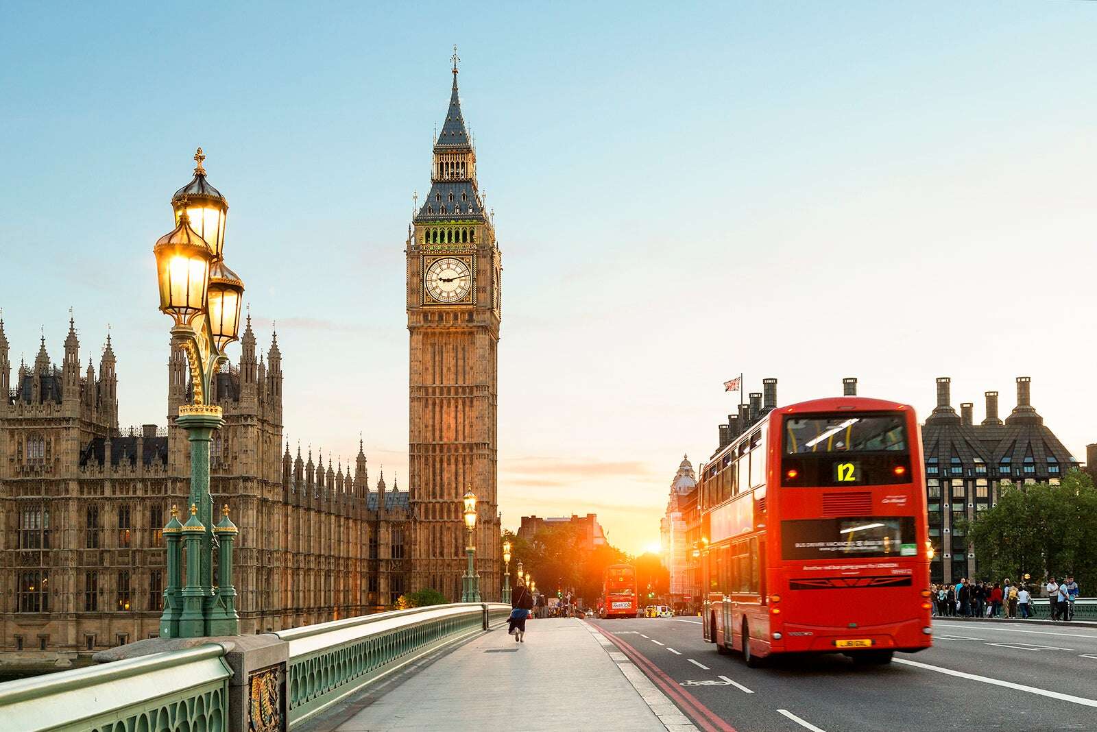 Quick Points: Here’s why you shouldn’t end your European trip in the UK