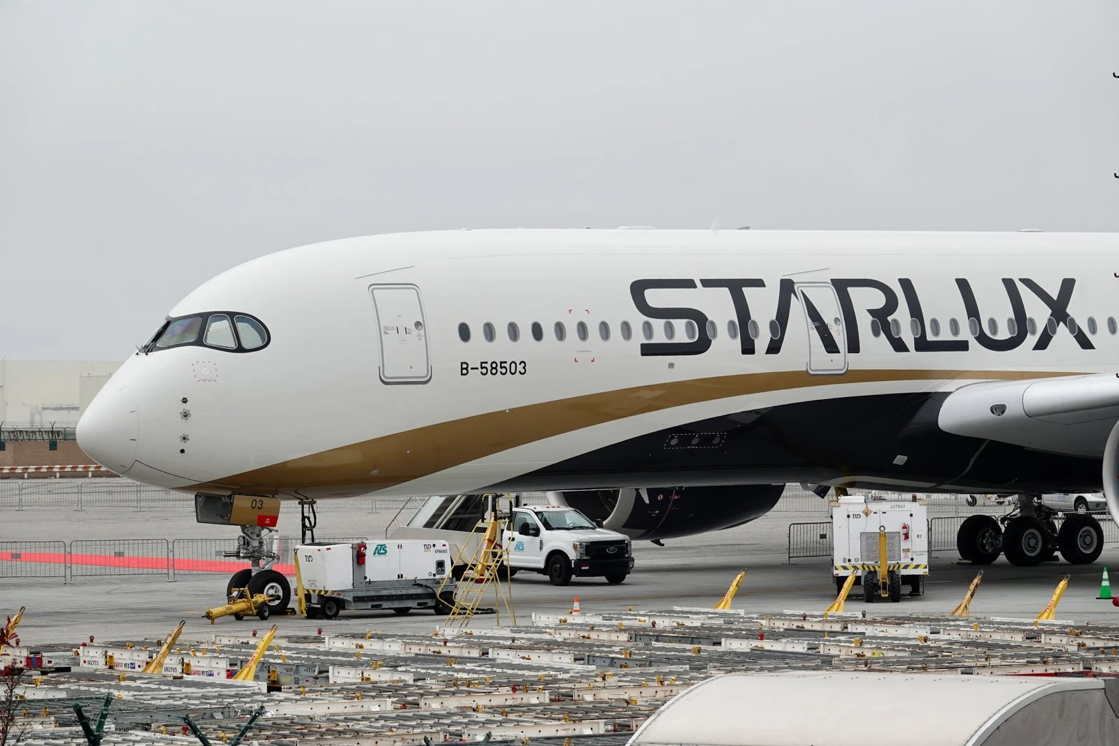 Phoenix lands its first-ever nonstop route to Asia on luxe startup Starlux