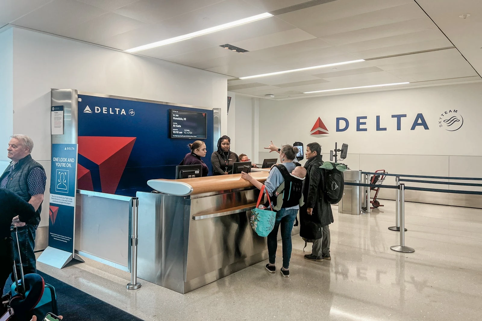 Benefit cut for top-tier Delta elite members as airline shakes up boarding process