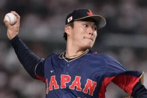 Mets owner went to Japan to meet with pitcher Yoshinobu Yamamoto