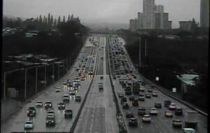 Zipper Lane opened to all traffic after morning crashes