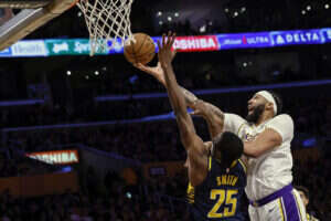 Lakers hold off Pacers comeback in 150-145 win