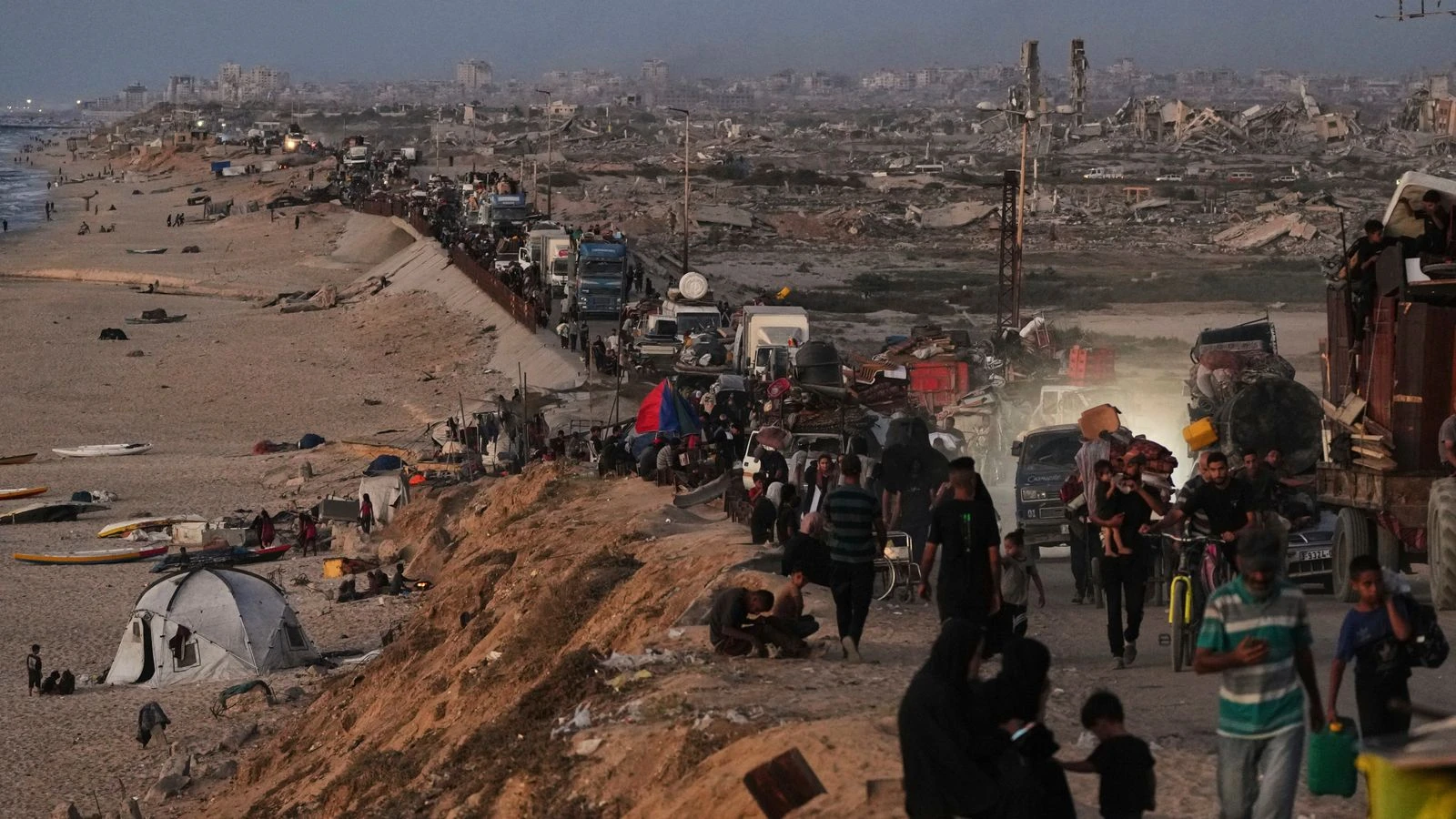 'We cannot be bystanders': Starmer urged to raise Israel's Gaza offensive with Trump