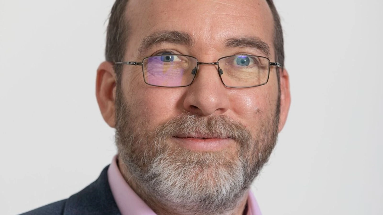 'I'm a child psychiatrist - here's my tip for parents and the one thing that can improve your mental health'