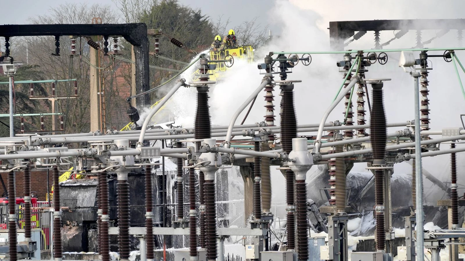 How poor maintenance, oil and paper sparked major fire - and chaos at Heathrow