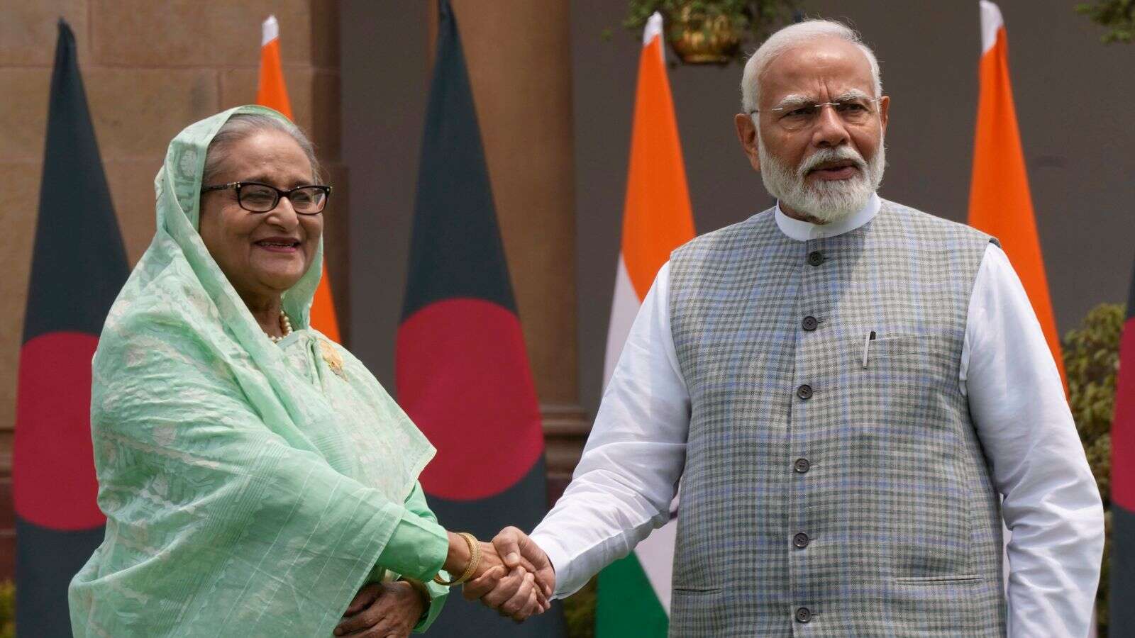 India walks a tightrope harbouring deposed Bangladeshi PM