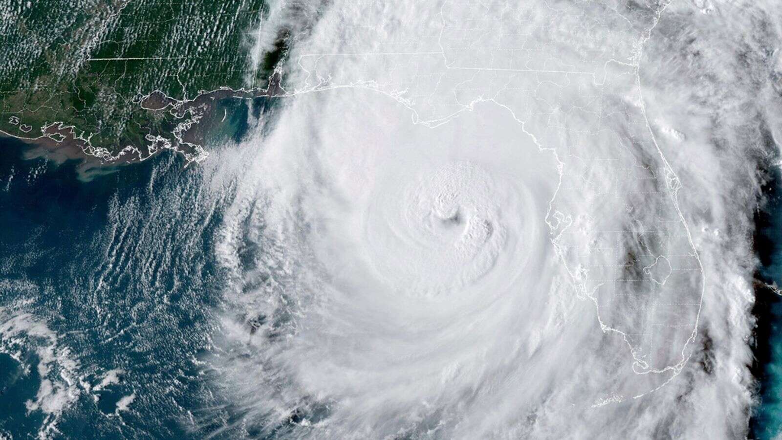 Warning of 'total destruction' from 'horrifying' hurricane; Florida governor says more deaths 'very likely'