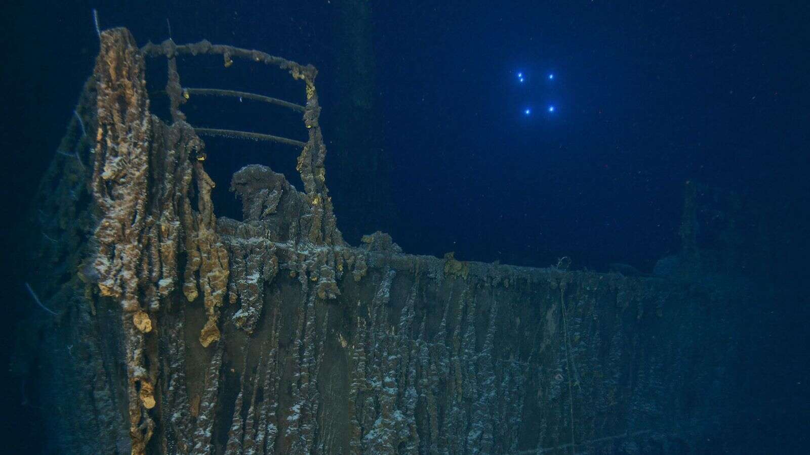 Railings on Titanic's iconic bow break away and fall to ocean floor