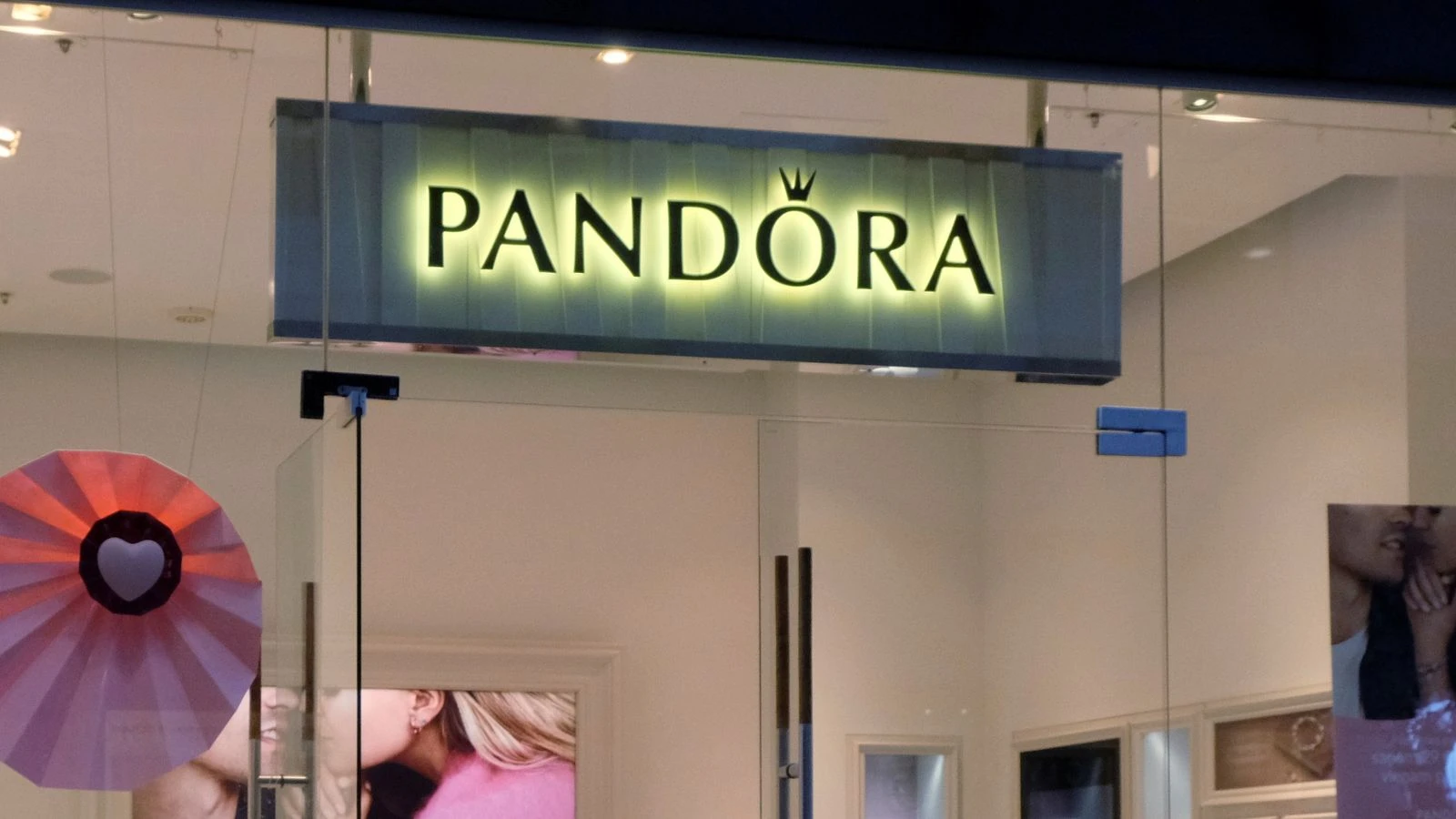 Jewellery maker Pandora says it will stop selling mined diamonds