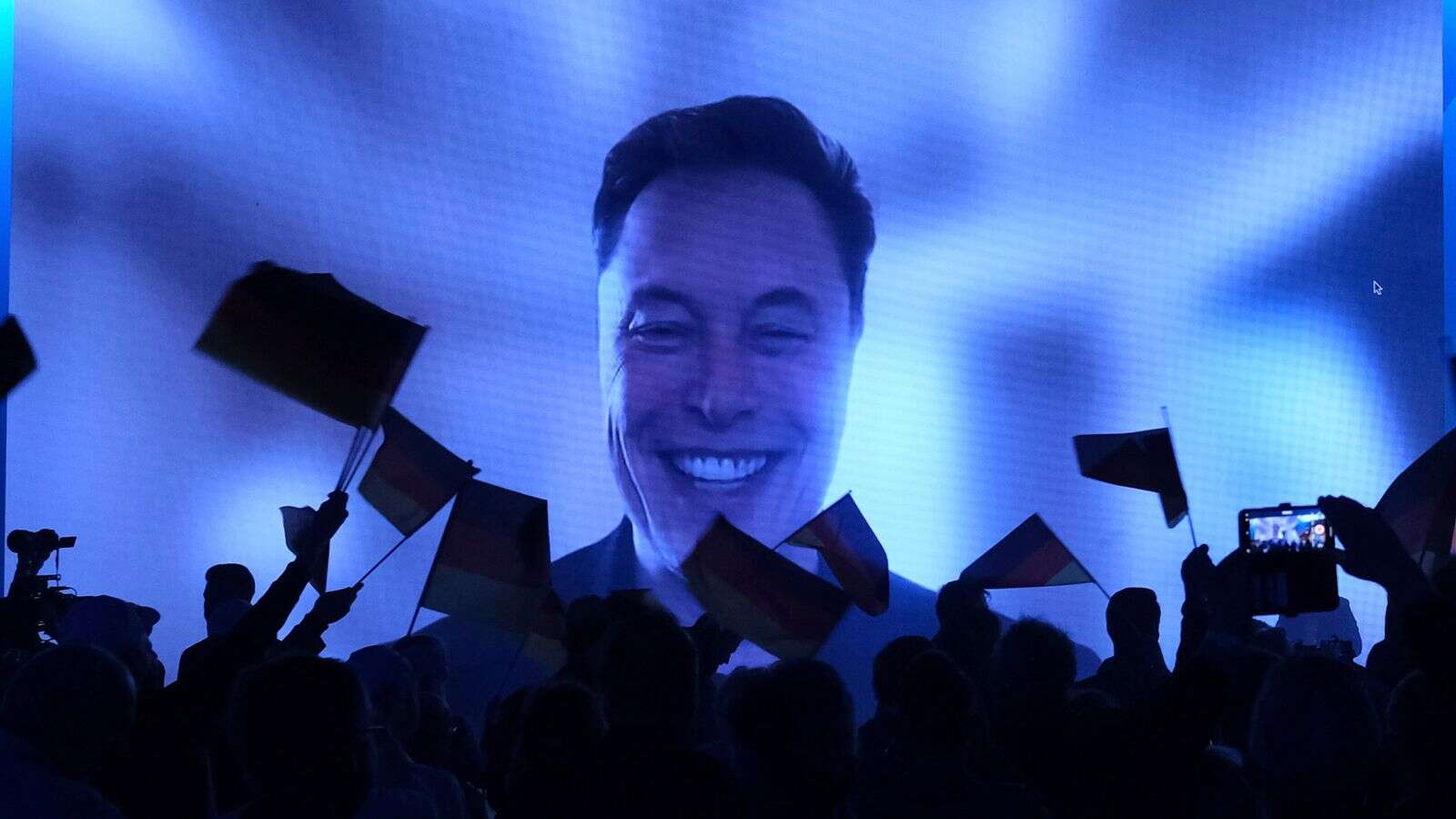 Musk urges German far-right supporters to move beyond 'past guilt' in surprise campaign appearance