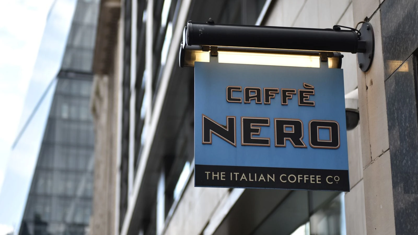 Caffe Nero weighs restructuring amid high street pain
