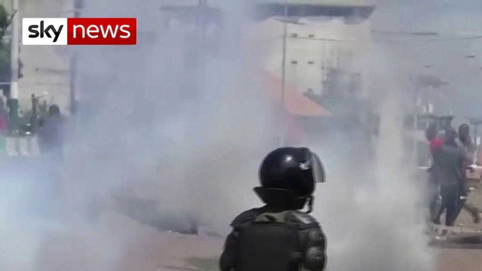 Gunfire as protests in Guinea escalate