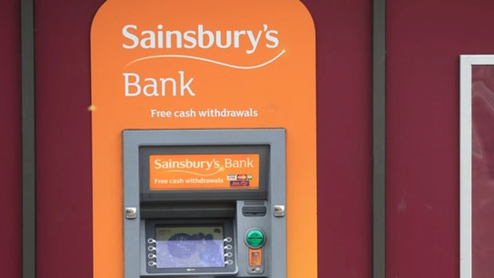 Two UK banks receive 'preliminary' takeover approaches