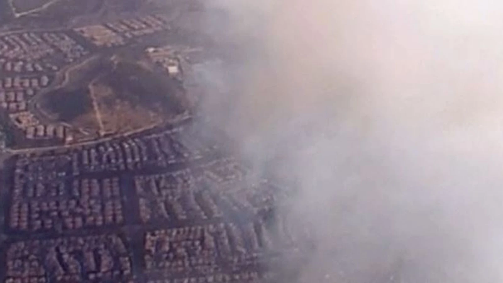 Wildfire smoke covers houses in California