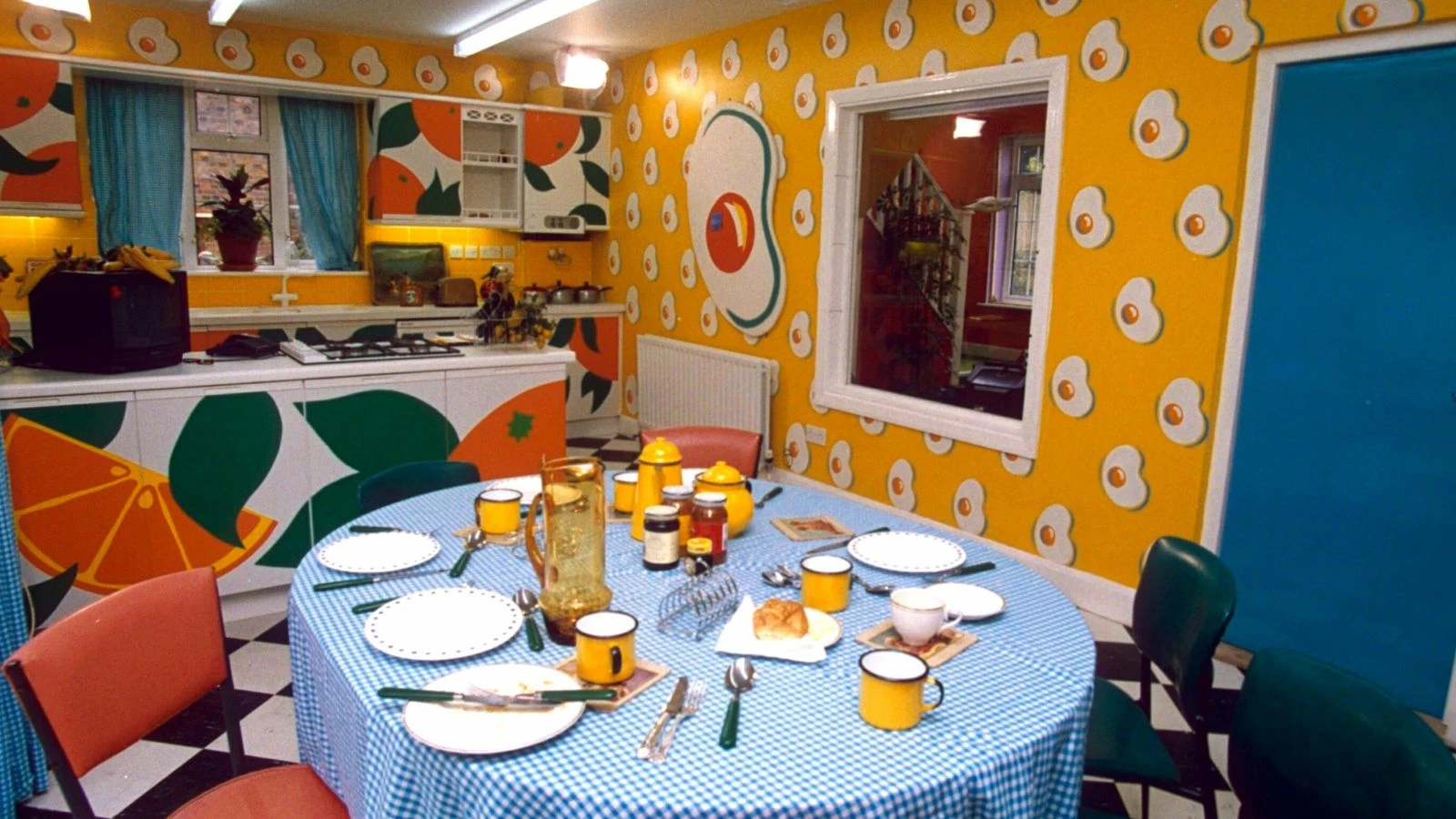 Have a nose around the famous Big Breakfast house - yours for £5.75m