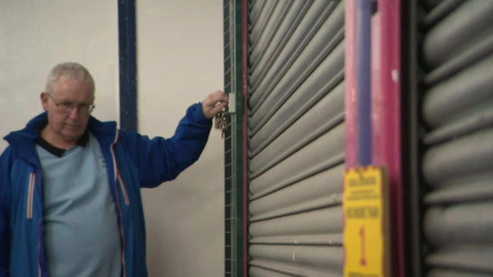 'It will cost me £16k': Traders in Wales worried as nationwide lockdown comes into force