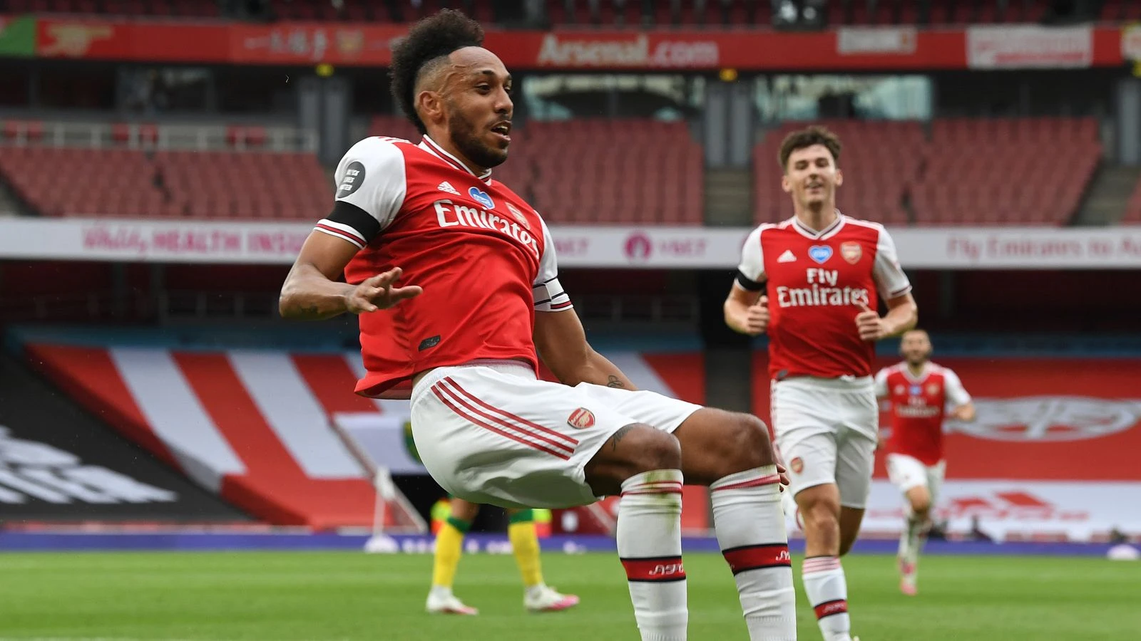 Arsenal's star striker Aubameyang donates BLM shirt to museum