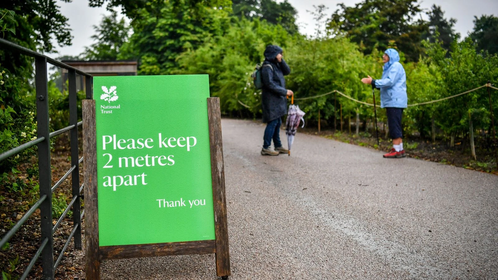 National Trust cuts 1,300 jobs as pandemic crushes income