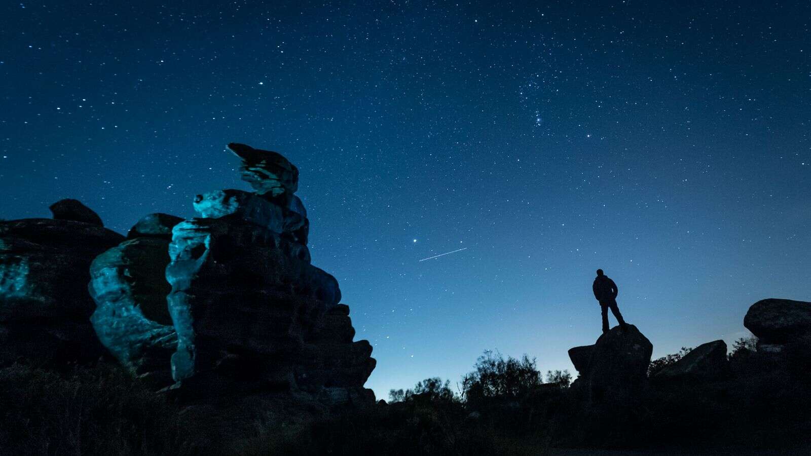 Orionid meteor shower to light up skies - but moon may stop you seeing it