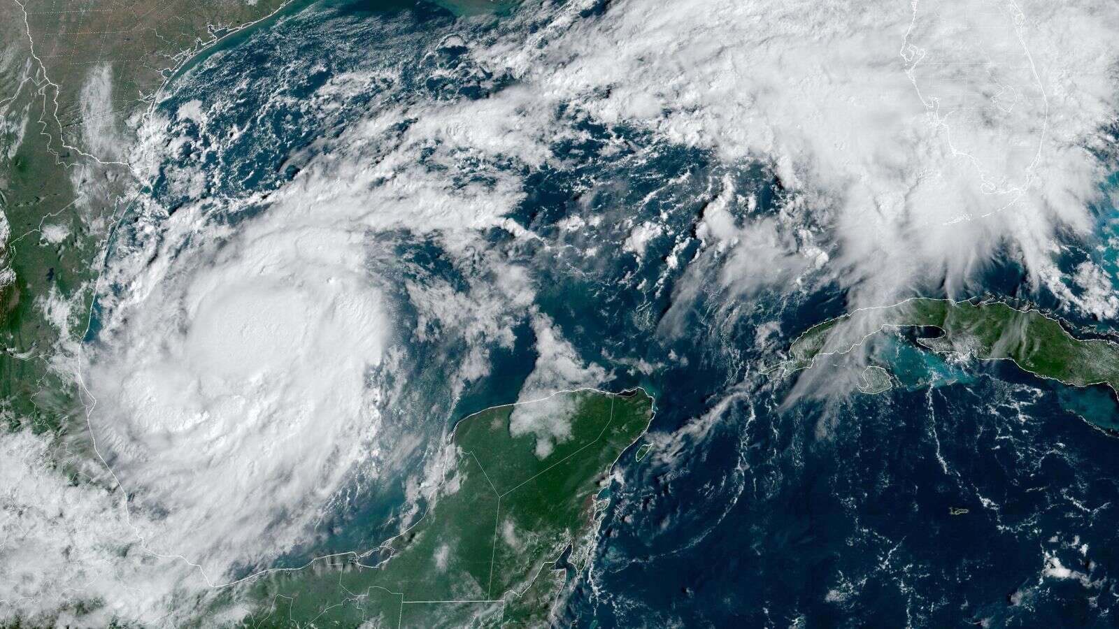 Hurricane set to hit US - as Florida prepares for biggest evacuation in seven years