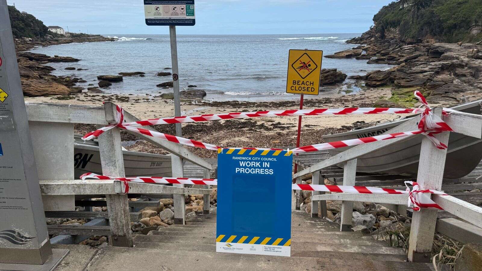 Mystery tar balls wash up on Sydney beaches forcing seven to close