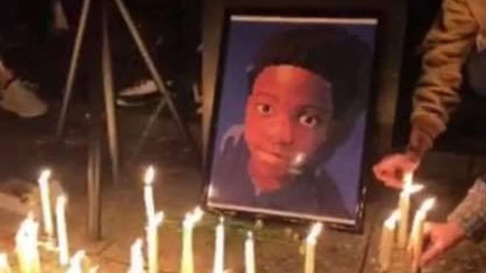 Quawan Charles: Family compare teenager's death to 1955 lynching