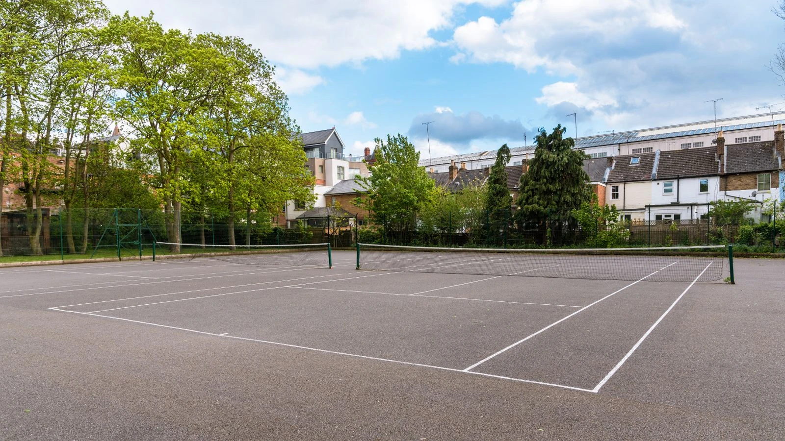 PM resists calls to exempt gyms, tennis, golf and swimming from lockdown