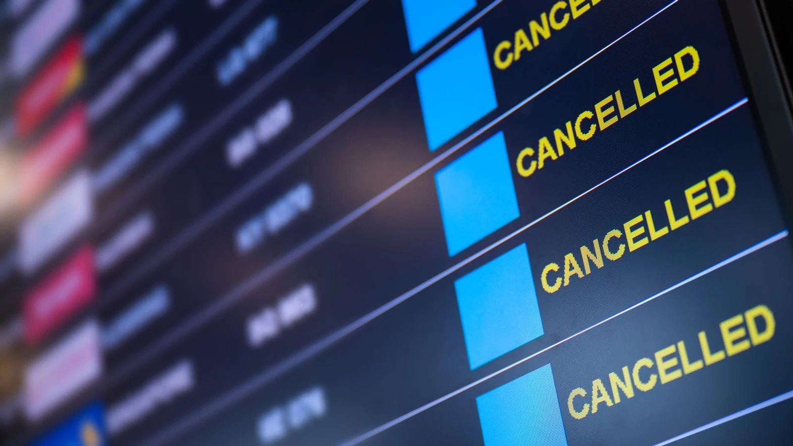 This year will be 'difficult' for international travel 'whatever happens' with COVID, PM warns