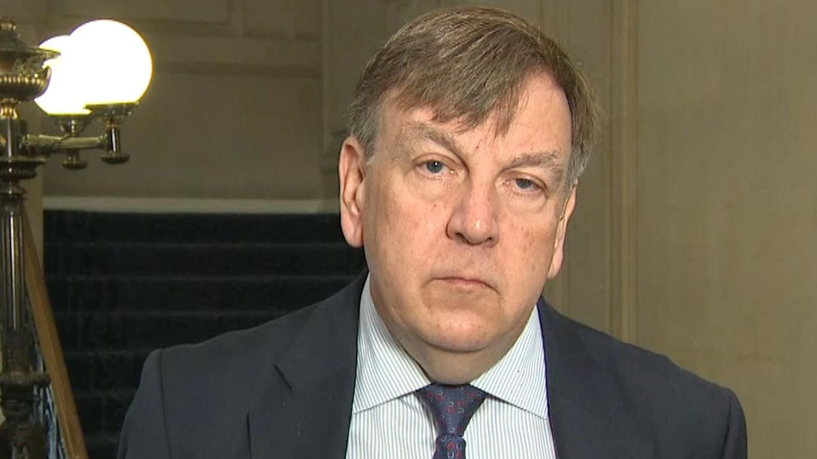 Minister backs no quarantine for 'Important' VIPs