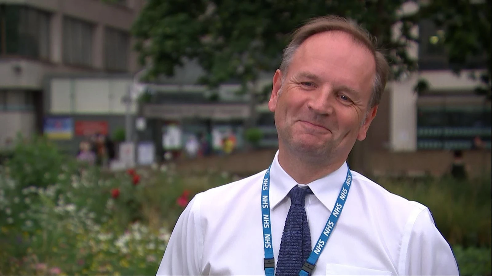'Do you believe the health sec is hopeless?'