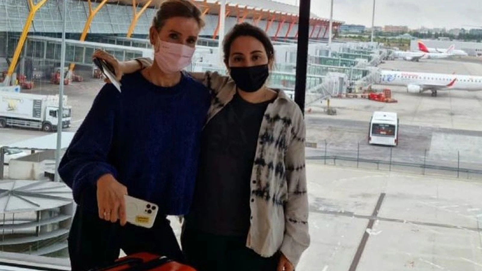 New photo of Dubai's Princess Latifa in Madrid airport posted online